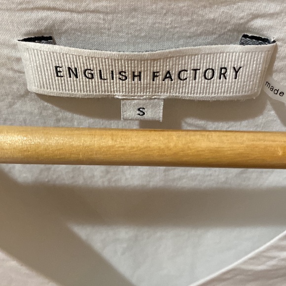 NWOT English Factory Cotton Tiered Ruffle Blouse White Side Zip Small - Picture 2 of 7